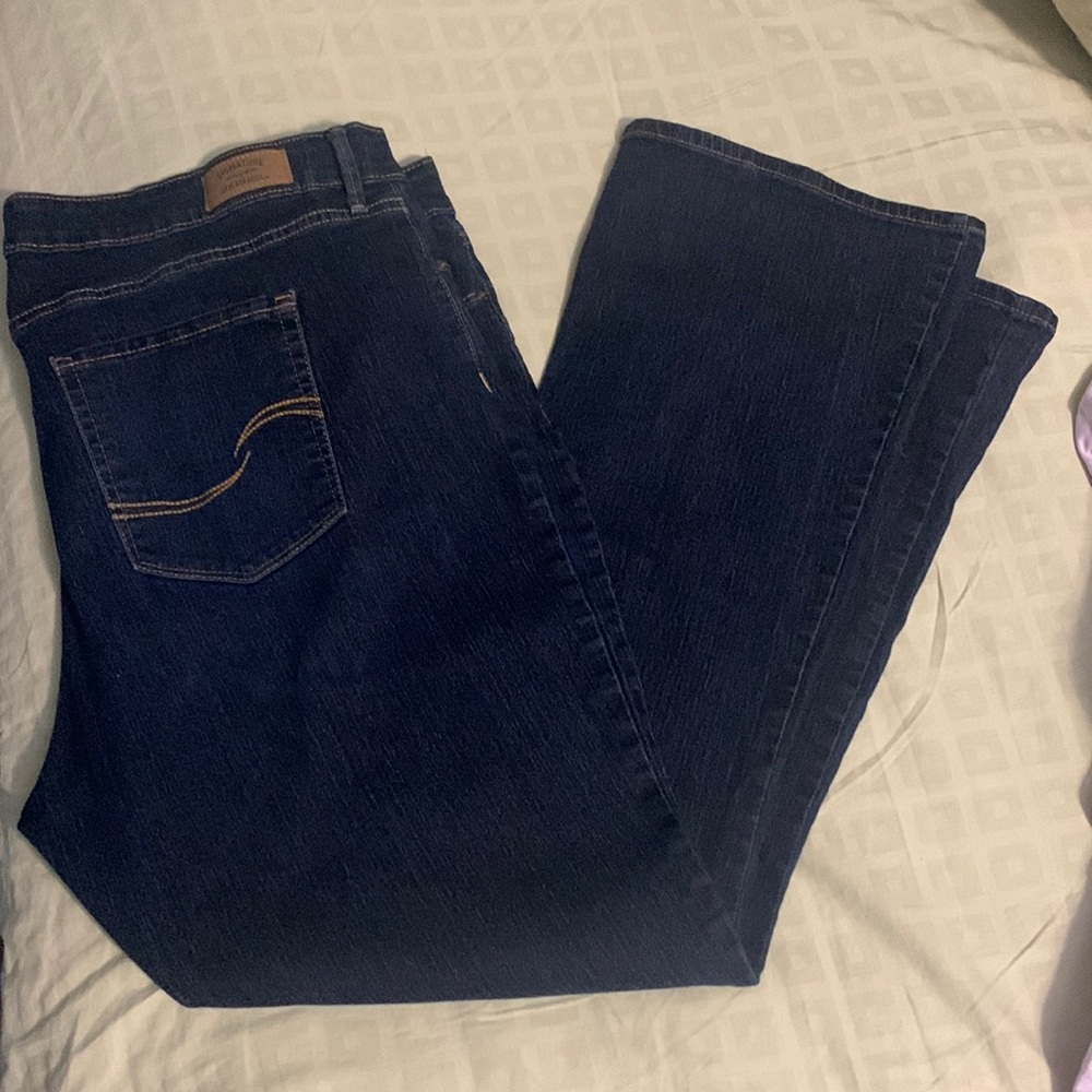 Levi's boot cut dark was  jeans